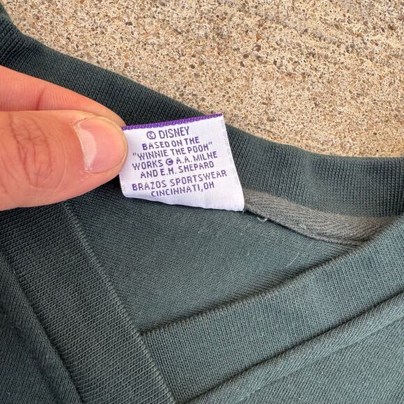 Vintage 90s Winnie The Pooh 100 Acre Disney Sweatshirt L? Large? Green V Neck - Picture 5 of 6